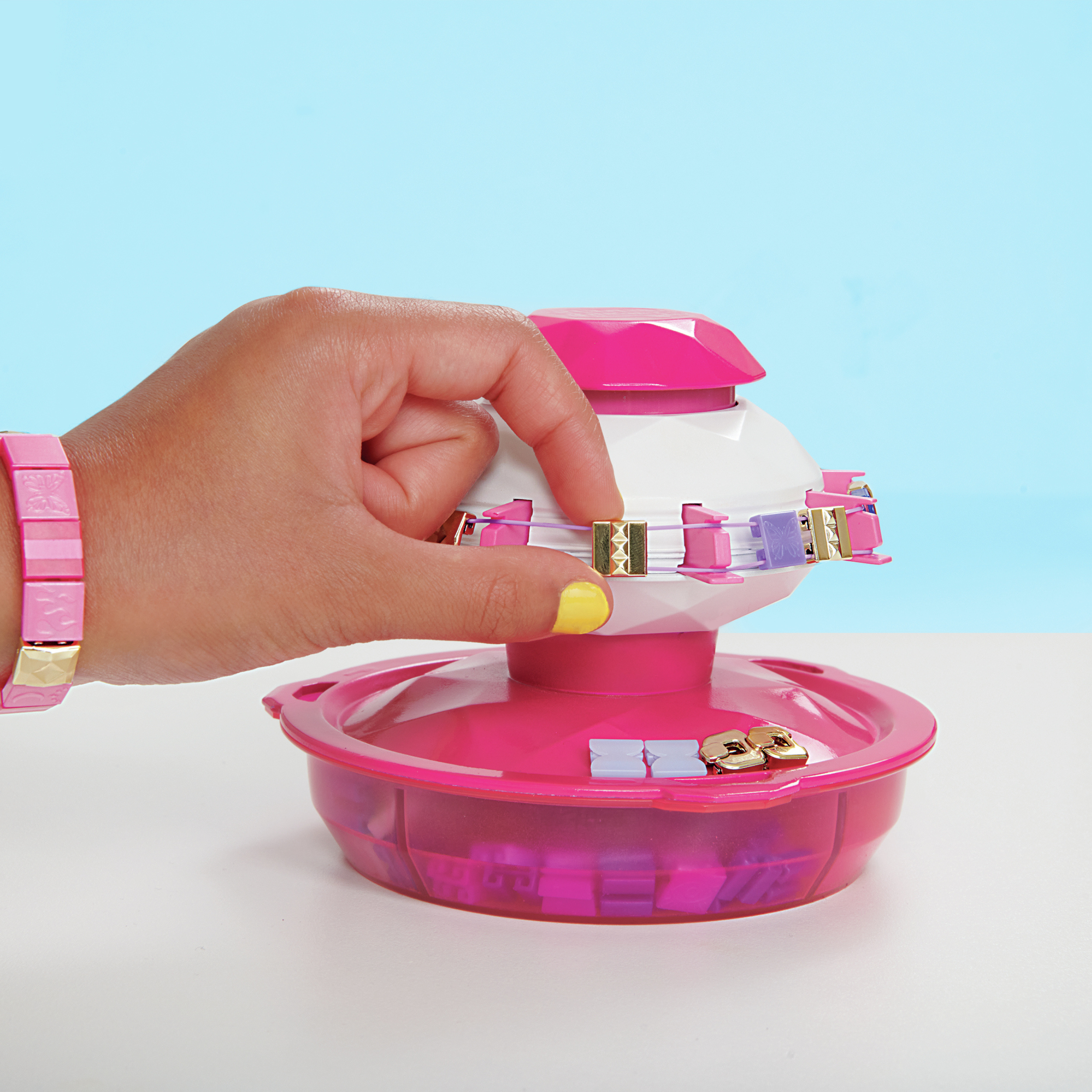 Cool Maker KumiKreator Bead & Braider Bracelets and Necklaces Kit